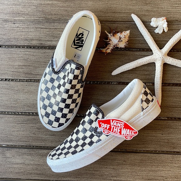 Vans Shoes - 🌴🔆VANS- BLACK GLITTER CHECKERED SLIP ON’S 🔆🌴
